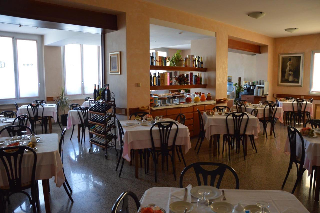 Hotel Diga Marina di Ravenna Extérieur photo
